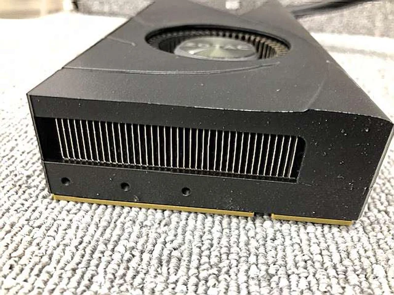 Carte graphique ZOTAC NVIDIA PCI-Express GeForce GTX 1080 Ti 11 Go