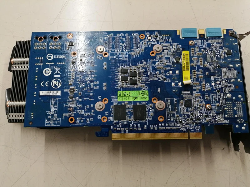 Carte graphique GIGABYTE : GV-N66TWF2-2GD