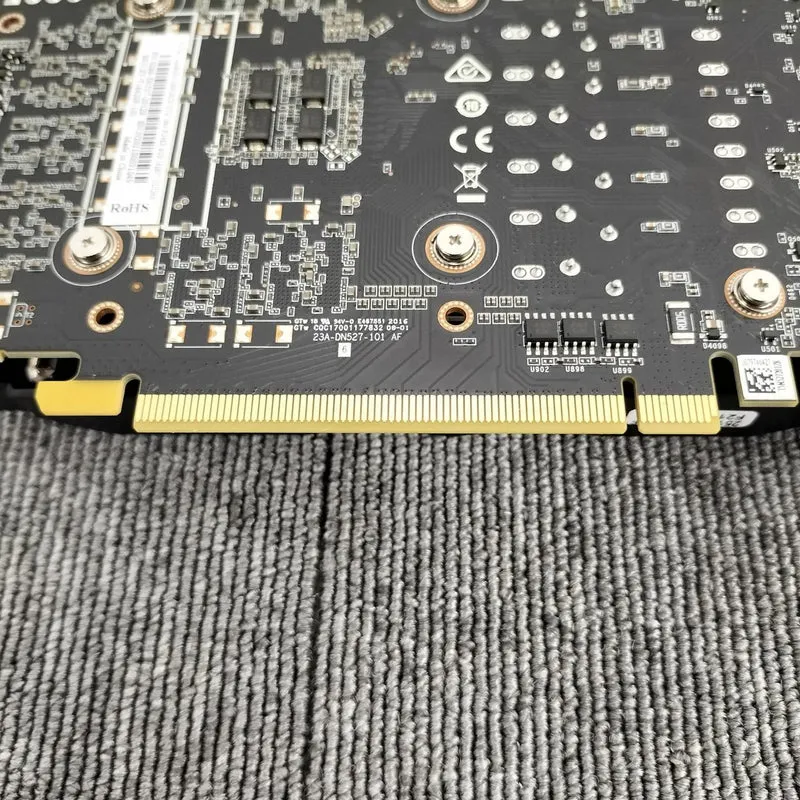 ZOTAC [Banc FF terminé] ZOTAC ZT-T16620H-10B ZT-T16620H-10B