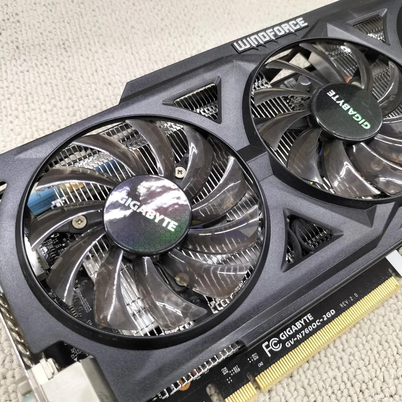 Carte graphique GIGABYTE : GV-N760OC-2GD