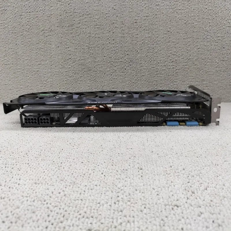 Carte graphique GIGABYTE : GV-N760OC-2GD