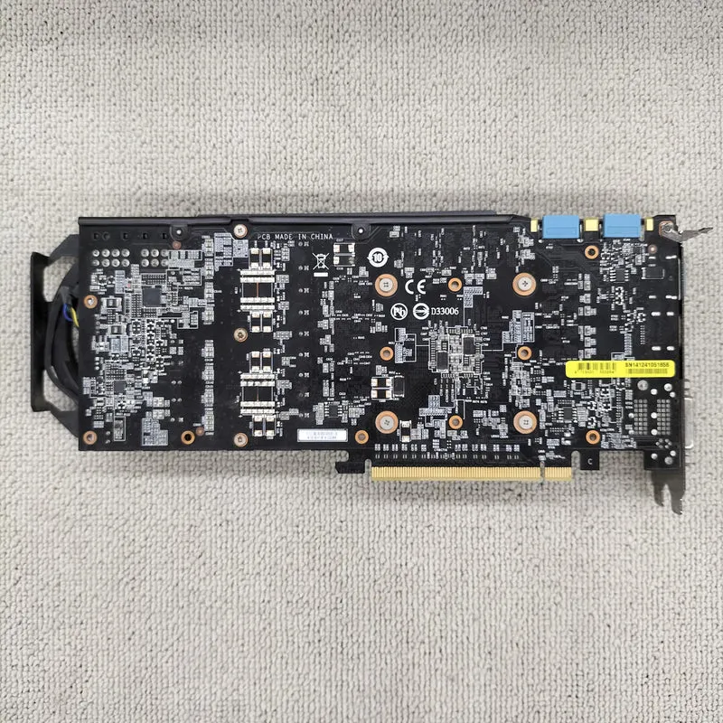 Carte graphique GIGABYTE : GV-N760OC-2GD