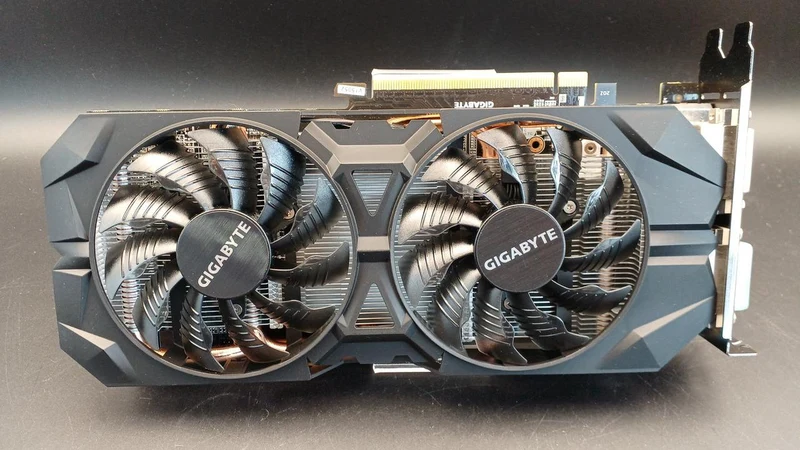 Carte graphique GIGABYTE NVIDIA PCI-EXPRESS GV-N960WF2OC-4GD