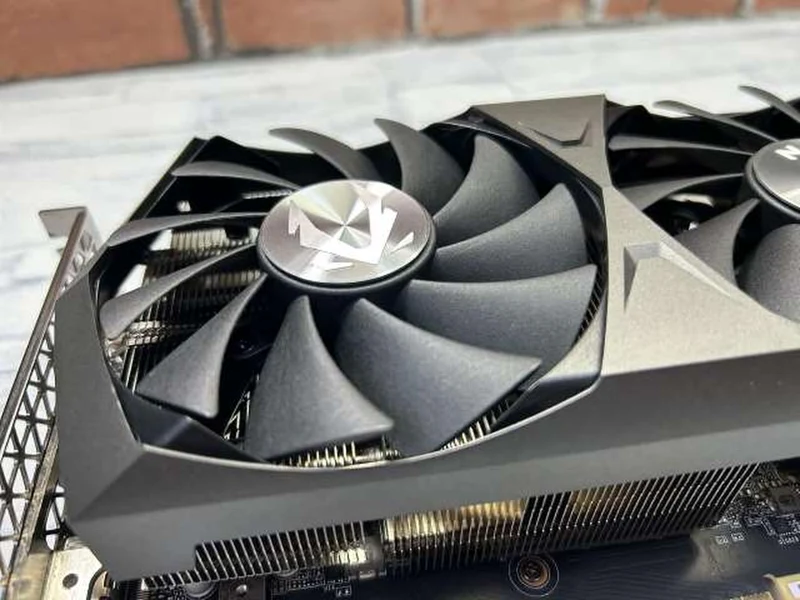 Carte graphique ZOTAC RTX3070TI TRINITY OC