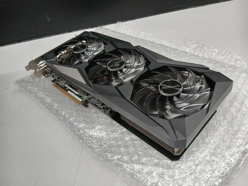 Carte graphique ASROCK RX6600XT CLP 8 Go