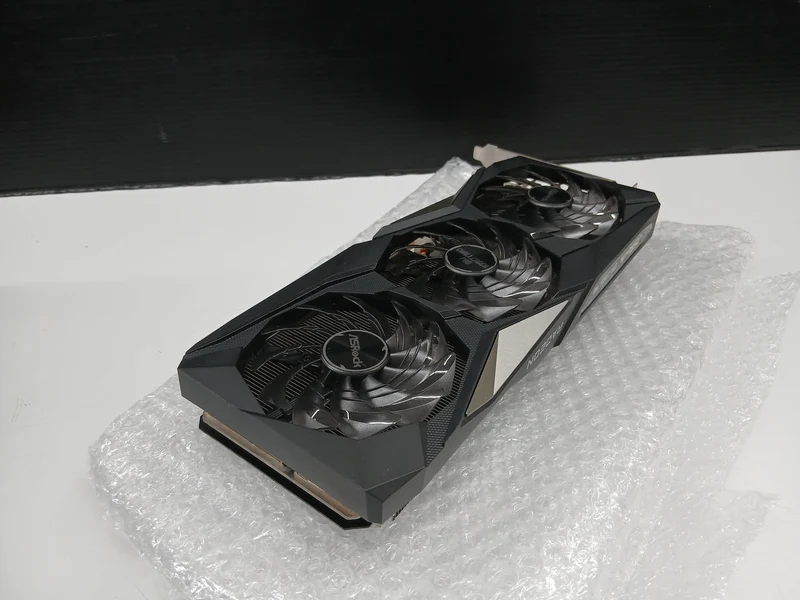 Carte graphique ASROCK RX6600XT CLP 8 Go
