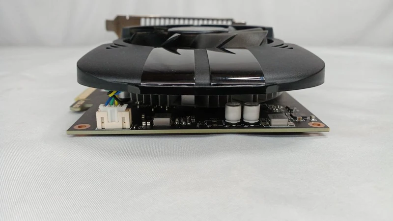 Carte graphique ASUS PH-GTX1650-4G