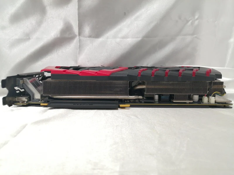 Carte graphique MSI : GEFORCE GTX1080 TI GAMING
