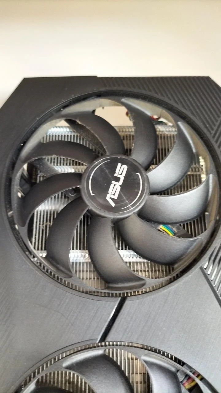 Carte graphique ASUS DUAL-RTX2060S-8G-EVO-V2