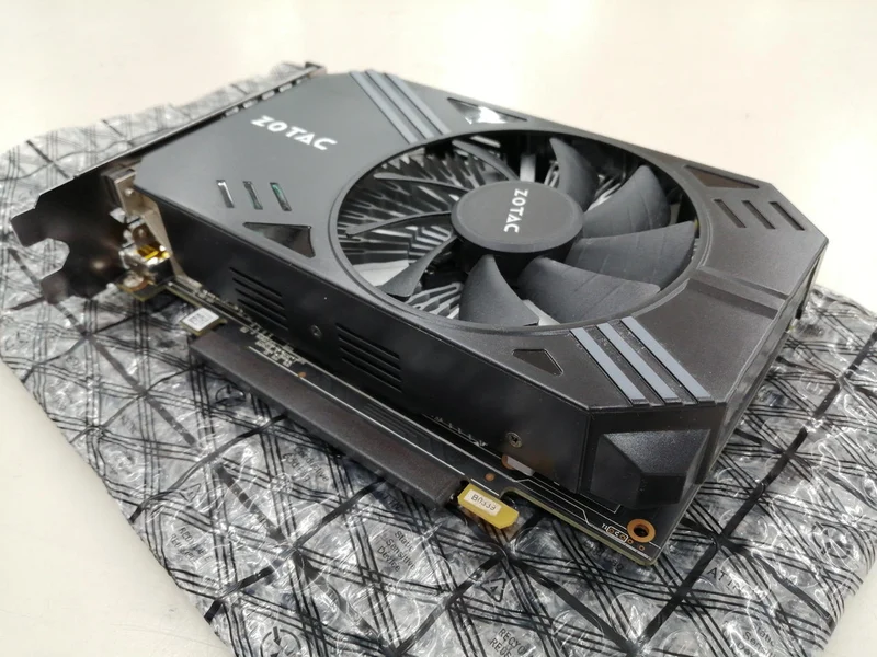 ZOTAC GeForce GTX1060 GDDR5 3 Go ZT-P10610A-10L