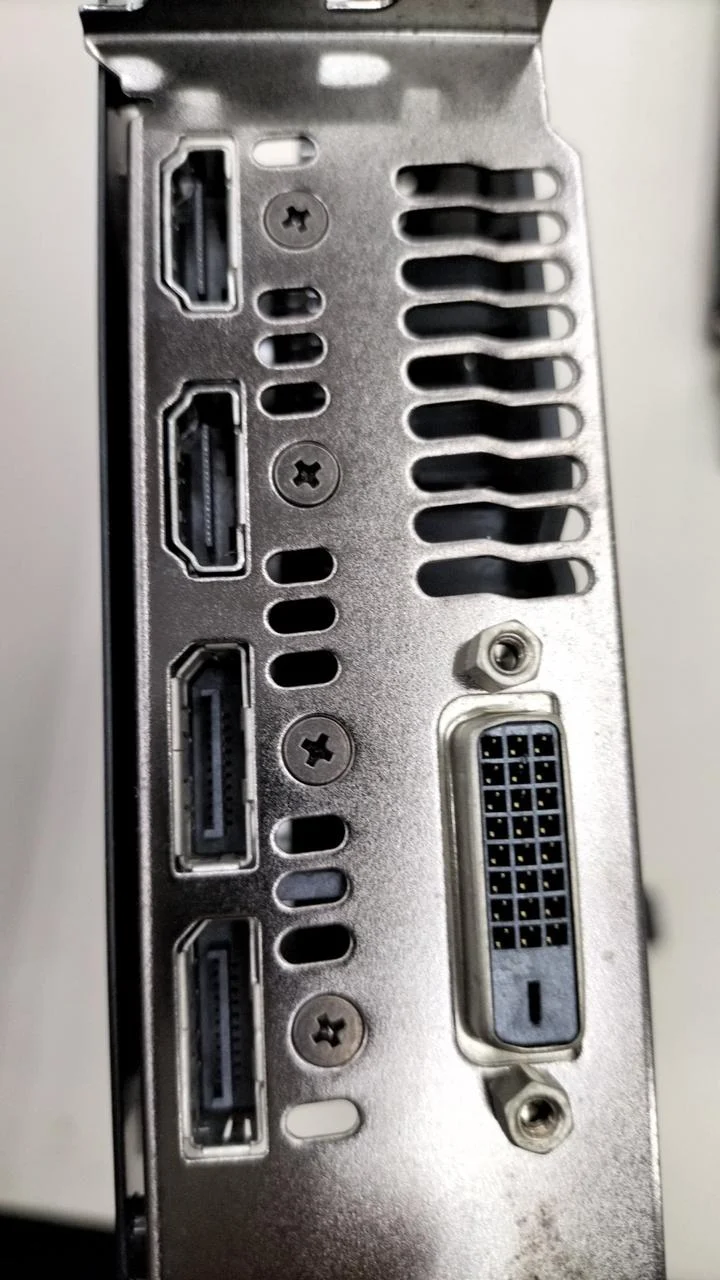 Carte graphique ASUS : STRIX GTX1060 DC2O6G