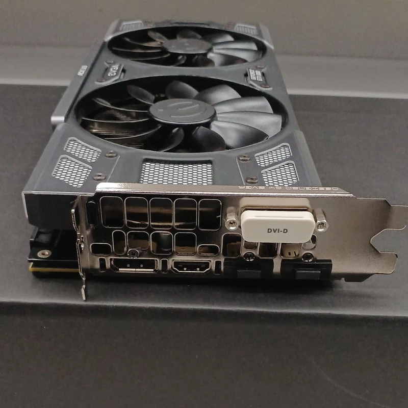 Carte graphique EVGA 08G-P4-6286-KR