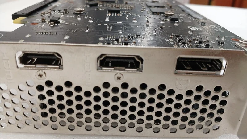 Carte graphique MSI : RTX 3050 VENTUS 2X E 6G OC