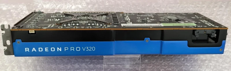 Carte graphique AMD : RADEON PRO V320