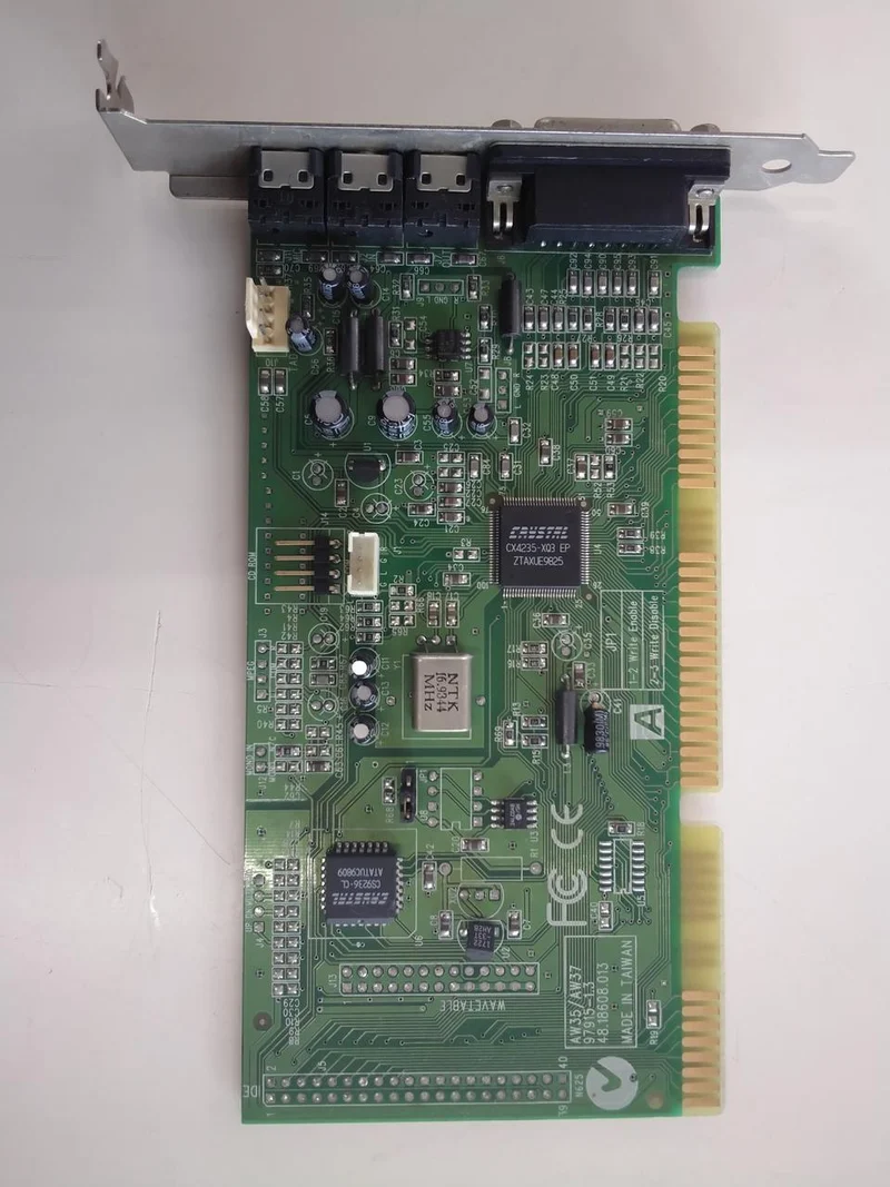 Carte son CRYSTAL SOUND ISA Bus AW35/AW37 97915-1.3