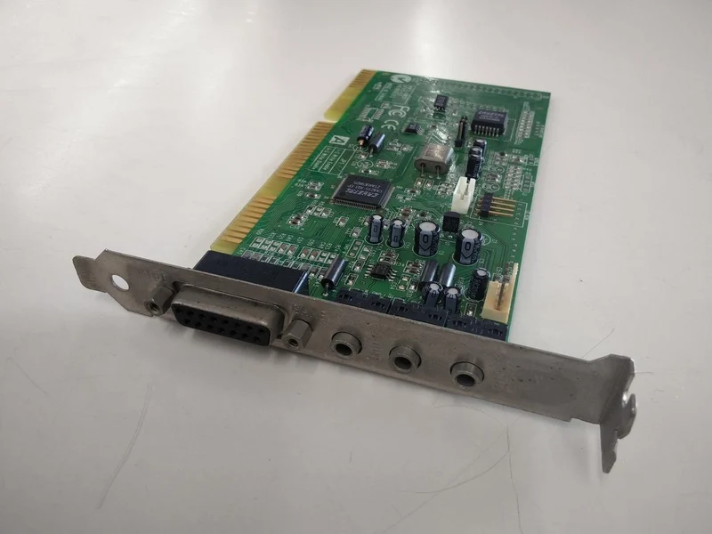 Carte son CRYSTAL SOUND ISA Bus AW35/AW37 97915-1.3