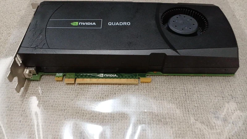 Carte graphique NVIDIA : QUADRO 500