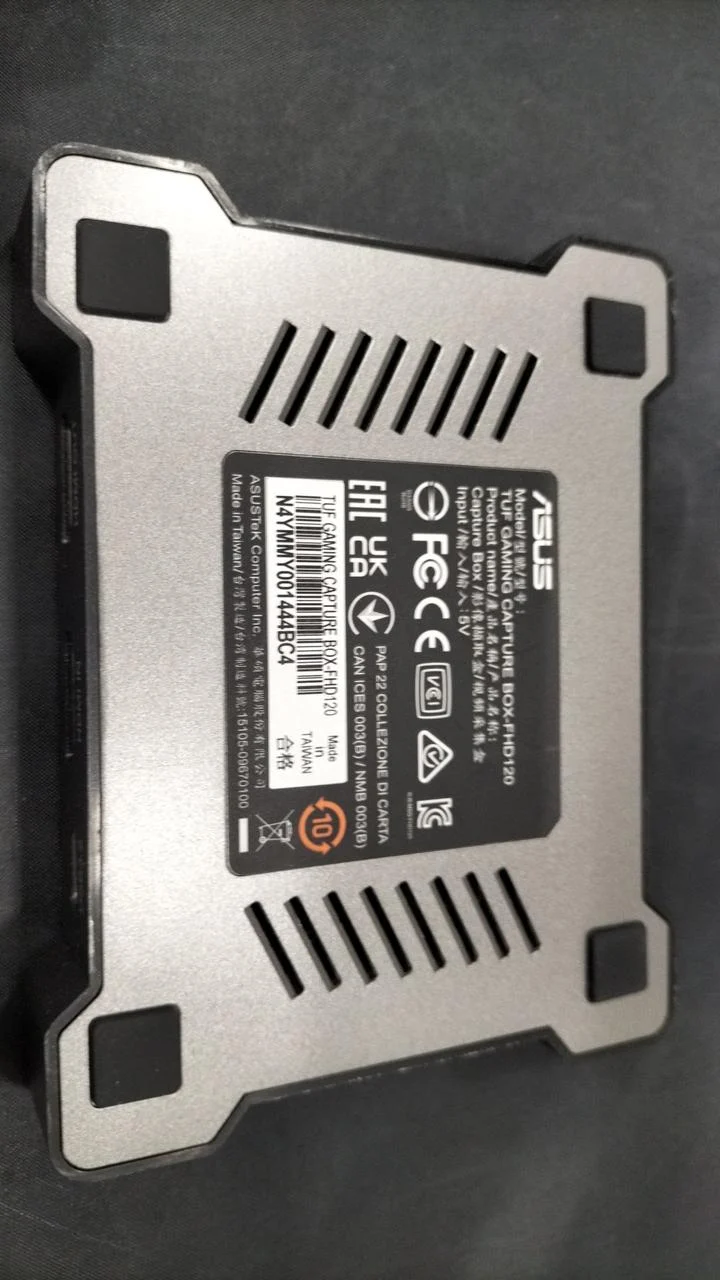Boîtier d'acquisition de jeu ASUS TUF GAMING CAPTURE BOX-FHD120-