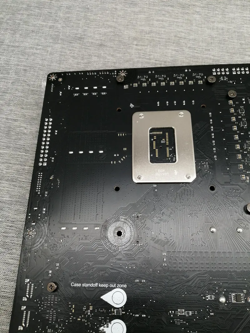 Carte mère MSI MAG Z790 TOMAHAWK WIFI DDR5