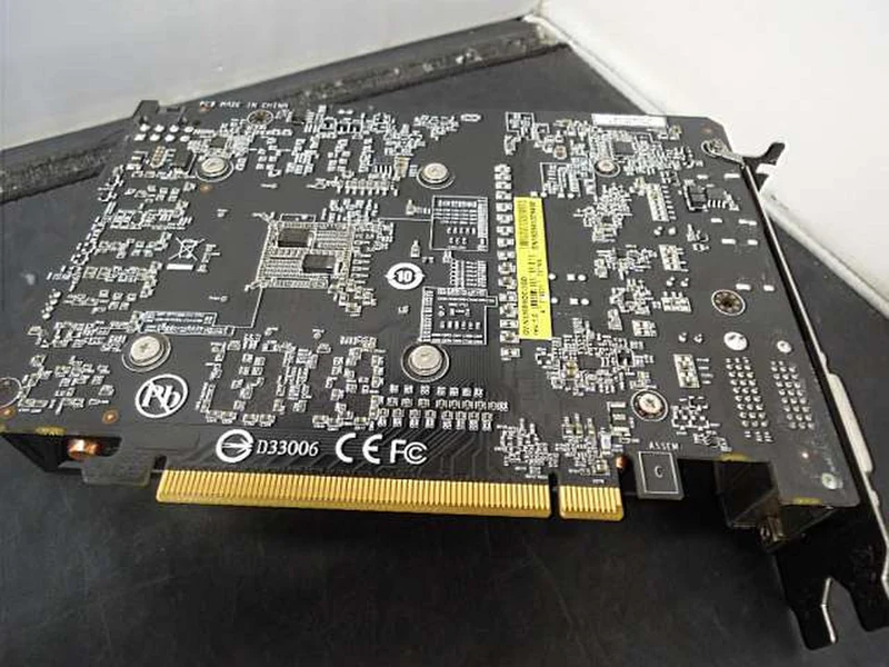 Carte graphique GIGABYTE NVIDIA PCI-Express GV-N1060IXOC-3GD