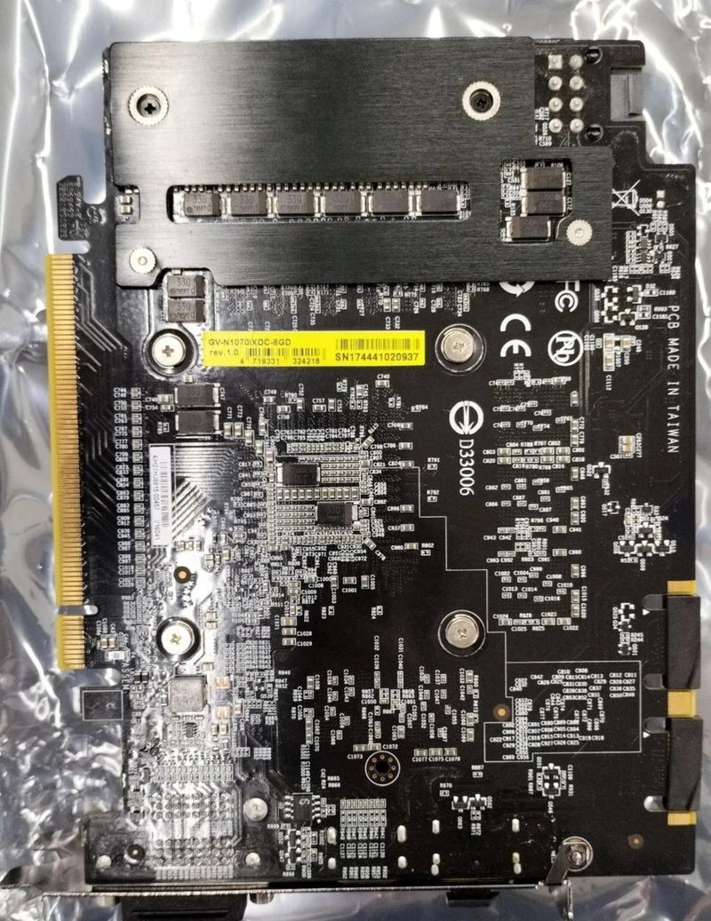 Carte graphique GIGABYTE GV-N1070 MINI ITX OC 8G