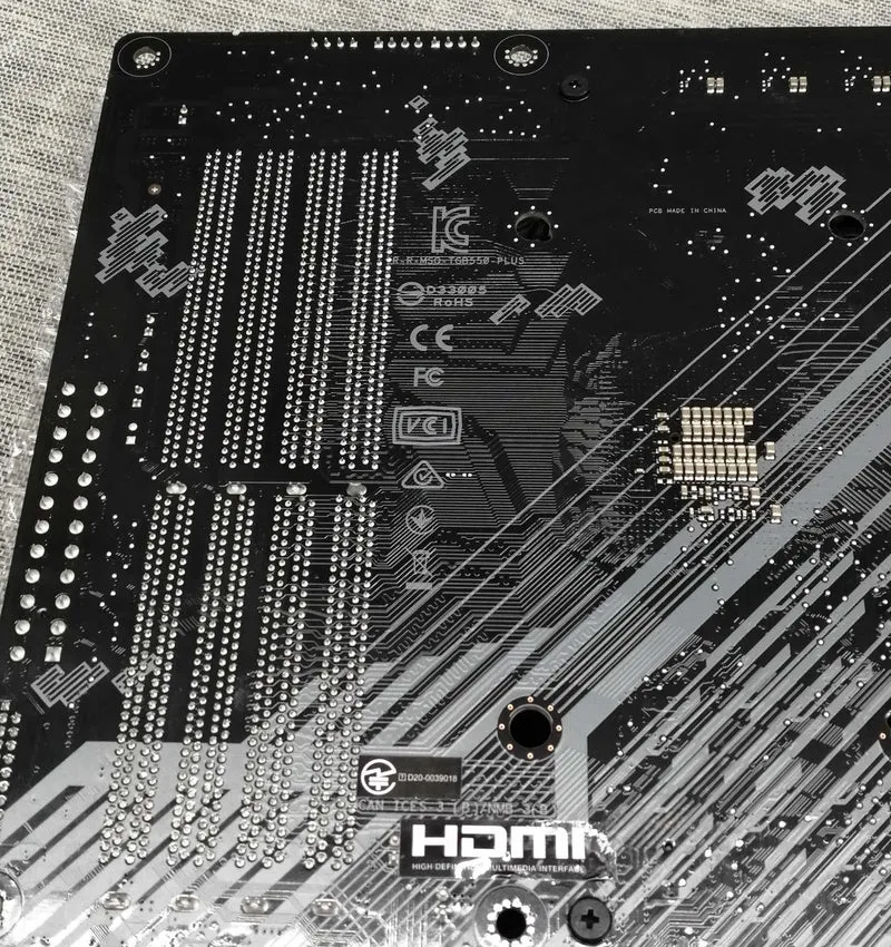 Carte mère ASUS TUF GAMING B550-PLUS