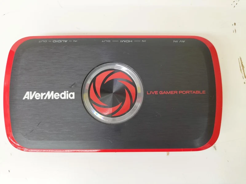 Dispositif d'acquisition vidéo AVerMedia C875