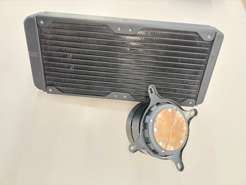 Refroidisseur de processeur à eau KRAKEN RL-KRX72-01