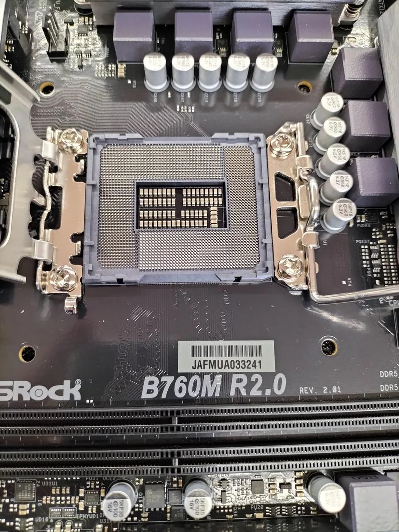 [À DÉCHETER] Carte mère ASROCK B760M R2.0