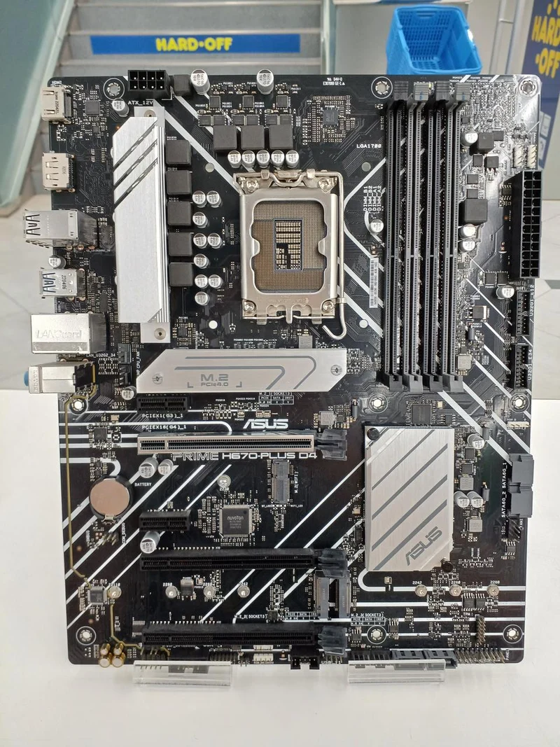 Carte mère ASUS PRIME H670-PLUS D4