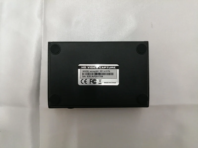 [À DÉCHETER] Dispositif de capture vidéo EZCAP HDCP28PA