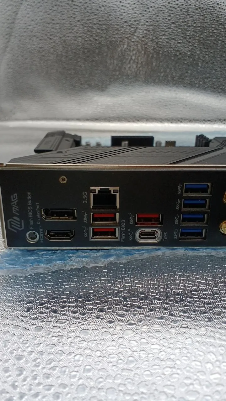 Carte mère MSI MAG B650M MORTAR WIFI
