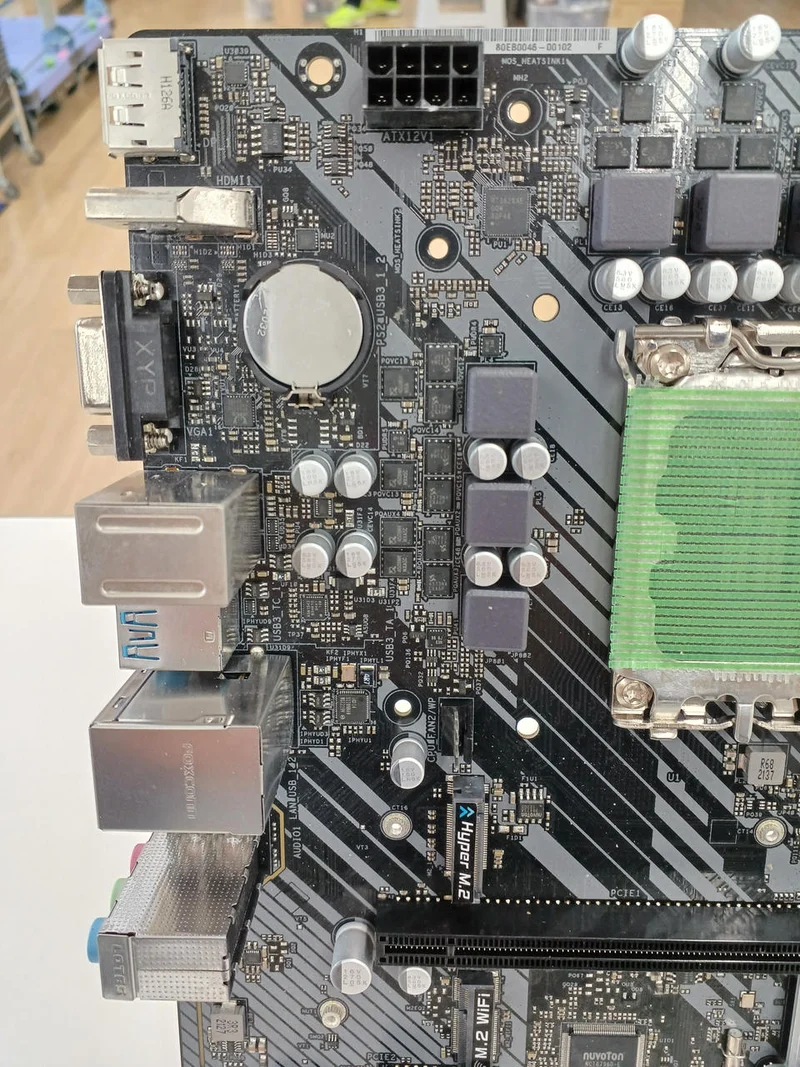 Carte mère ASUS AX201NGR