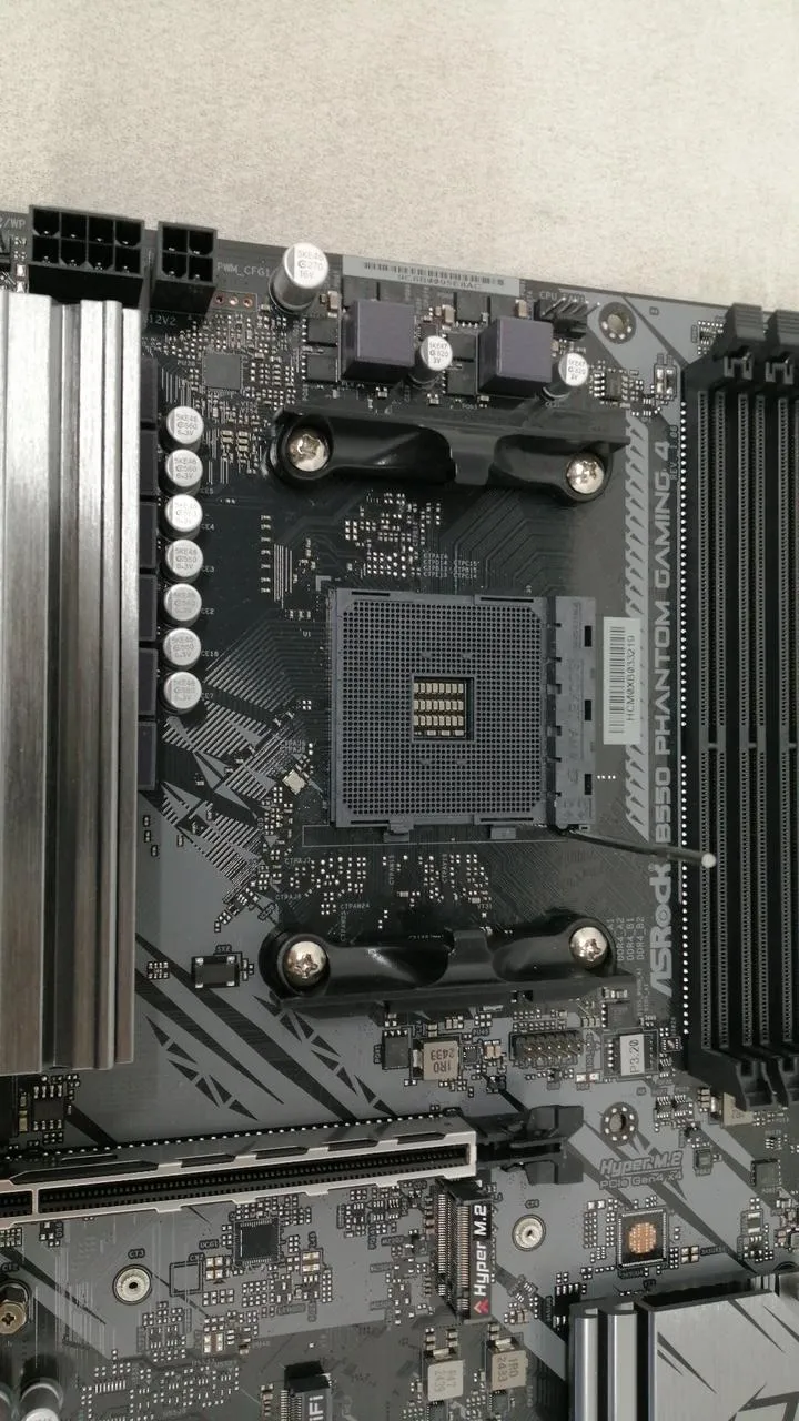 Carte mère ASROCK B550 PHANTOM GAMING4