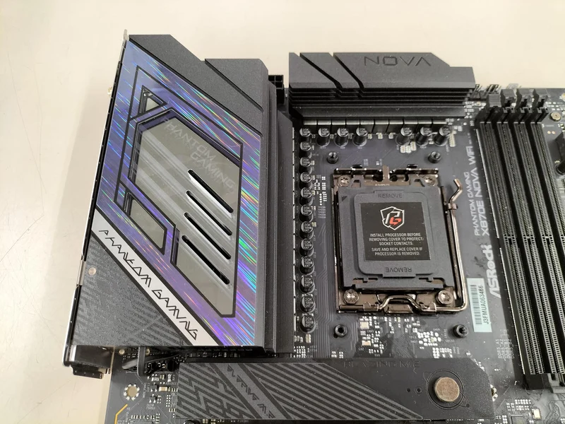 Carte mère ASROCK : X870E NOVA