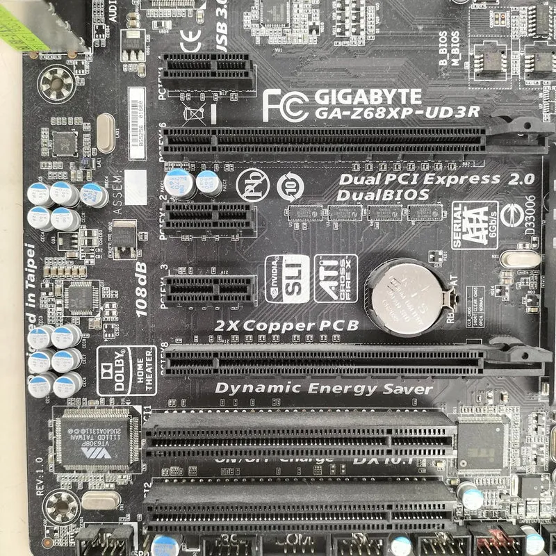 Carte mère GIGABYTE compatible Intel GA-Z68XP-UD3R