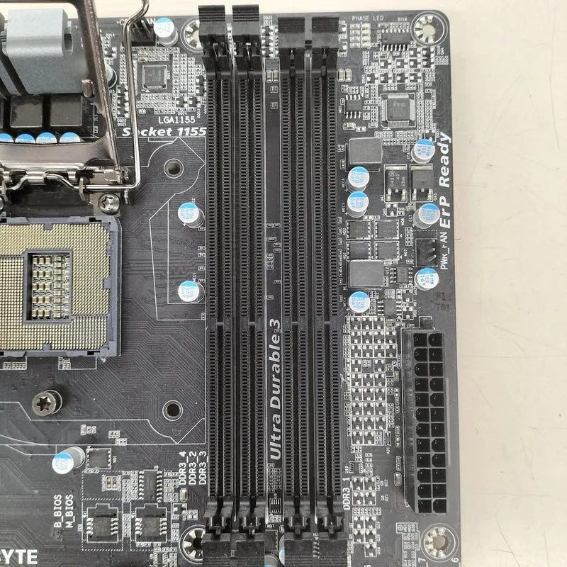 Carte mère GIGABYTE compatible Intel GA-Z68XP-UD3R