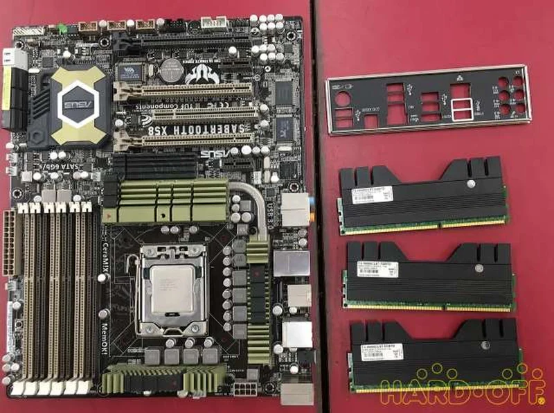 ASUS [À jeter] Carte mère, processeur et RAM SABERTOOTH X58 COREI7-975 6 Go