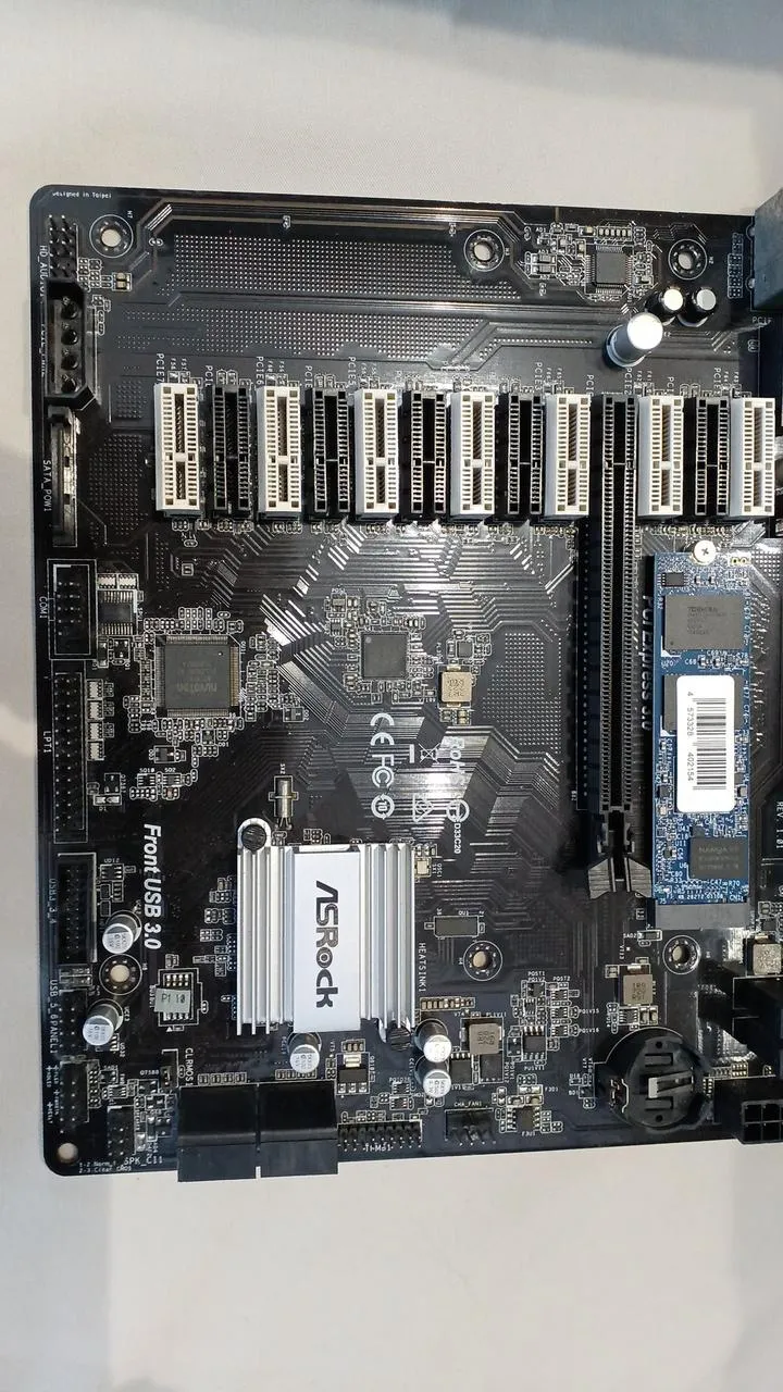 [À DÉCHETER] Carte mère ASROCK : H110 PRO BTC