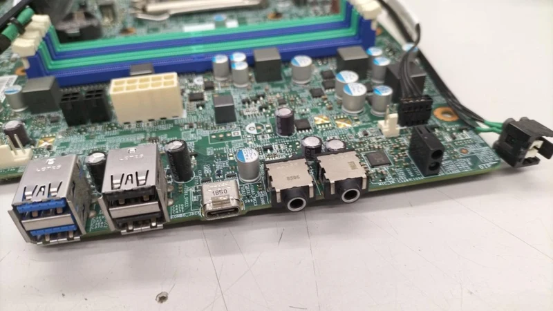 Carte mère LENOVO : I3X0MS
