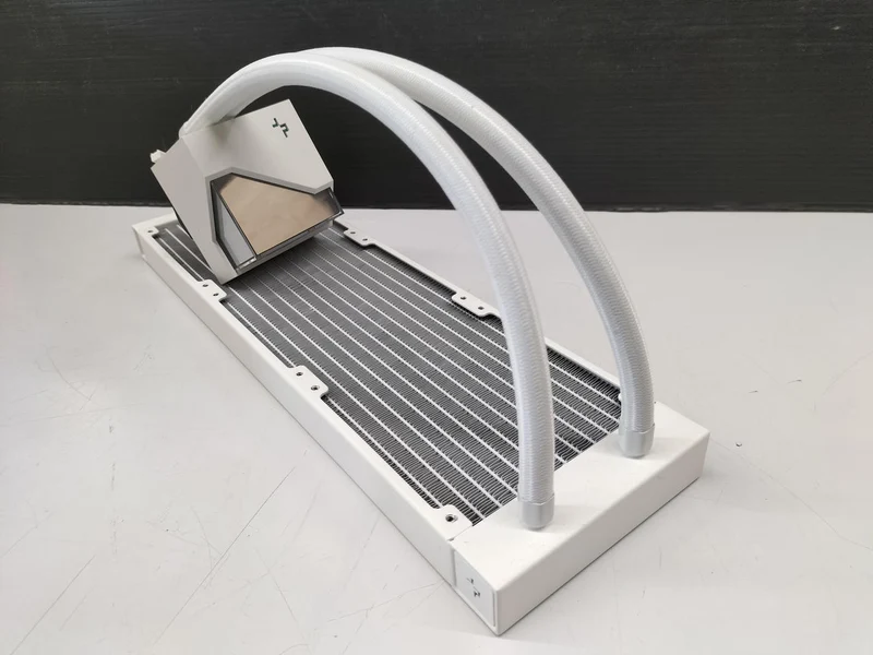 Refroidisseur de processeur DEEPCOOL LT720-WHAMNF