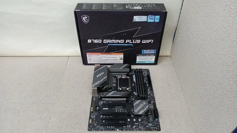[À DÉCHETER] Carte mère MSI B760 GAMING PLUS WIFI