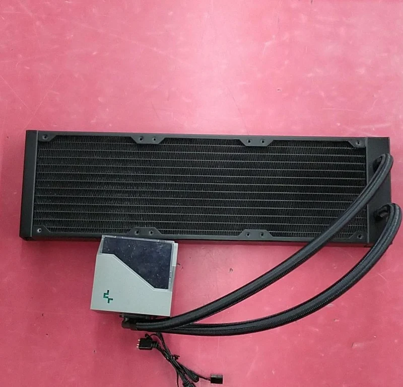 Refroidisseur de processeur DEEPCOOL LT720