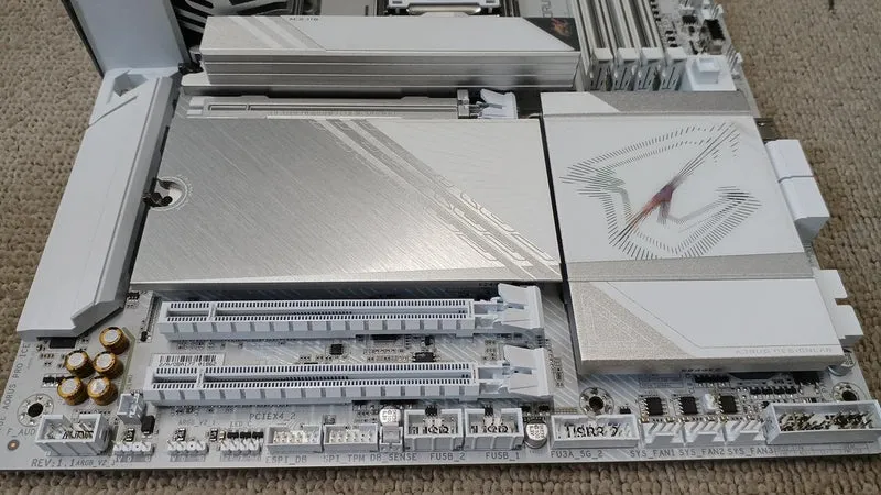 Carte mère GIGABYTE X870E AORUS PRO ICE