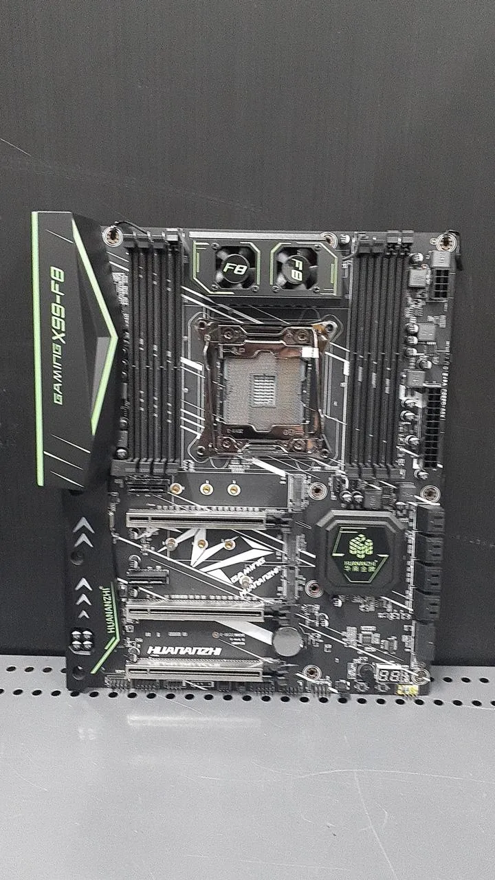 [À DÉCHETER] Carte mère HUANANZI X99-F8