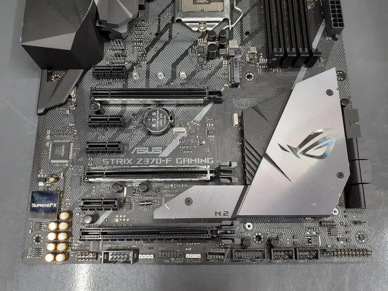 Carte mère ASUS STRIX Z370-F