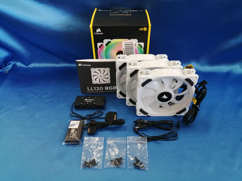 Ventilateur de boîtier PC CORSAIR LL120