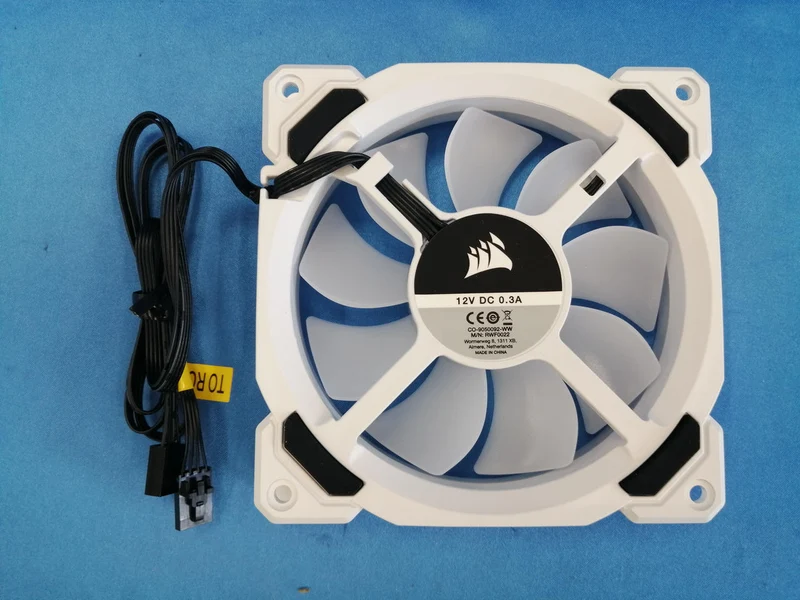 Ventilateur de boîtier PC CORSAIR LL120
