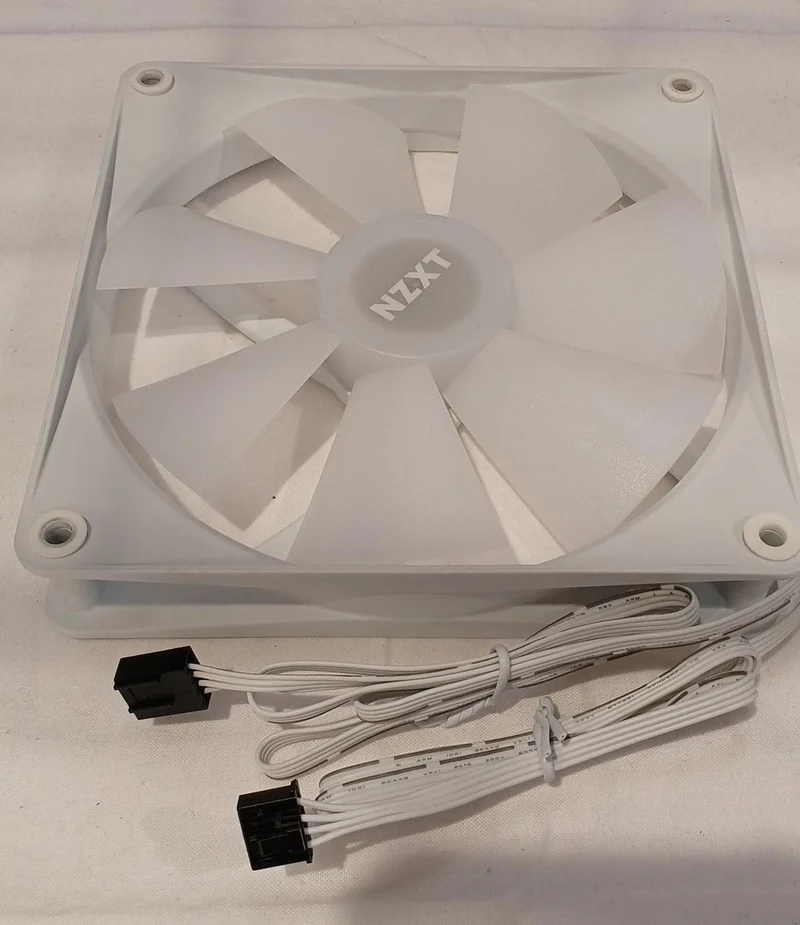[À DÉCHETER] Refroidisseur liquide NZXT KRAKEN ELITE 280 RGB