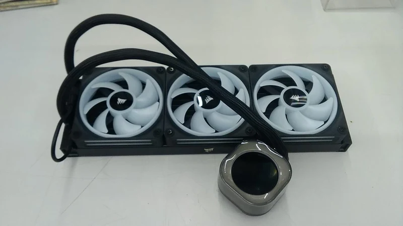 Refroidisseur liquide simple pour processeur CORSAIR ICUE LINK H150I avec écran LCD